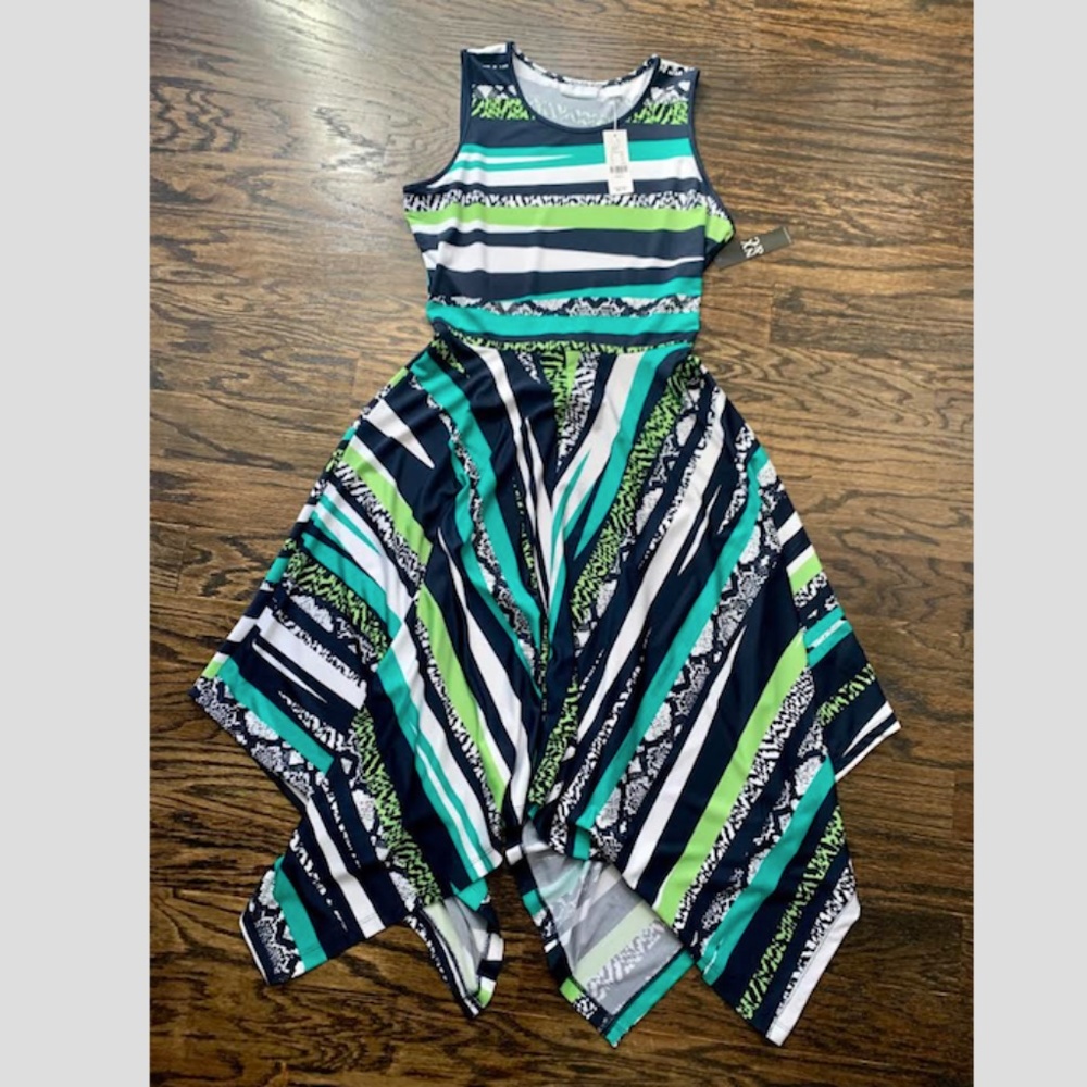 🆕 NY&CO Colorful Dress